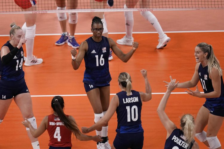 US women's volleyball avenges loss to Serbia, reaches final